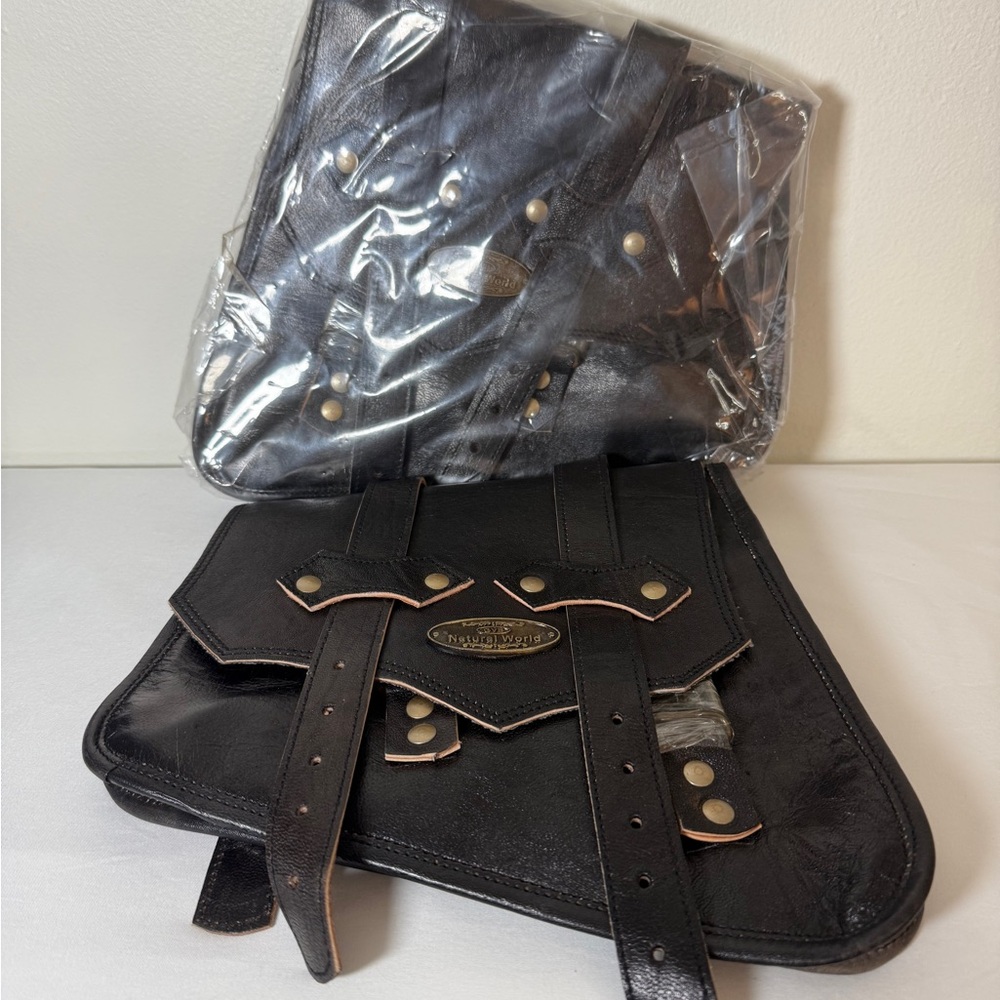 Natural World Panniers Side Bags Pair Of 2 Black Leather Motorcycle 2 Saddle Bag - Picture 2 of 12